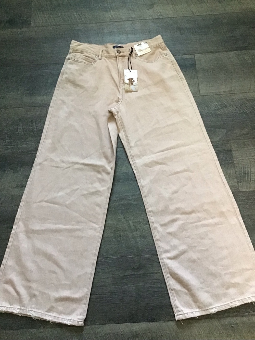 Sincerly Jules Wide-Leg Jeans camel color